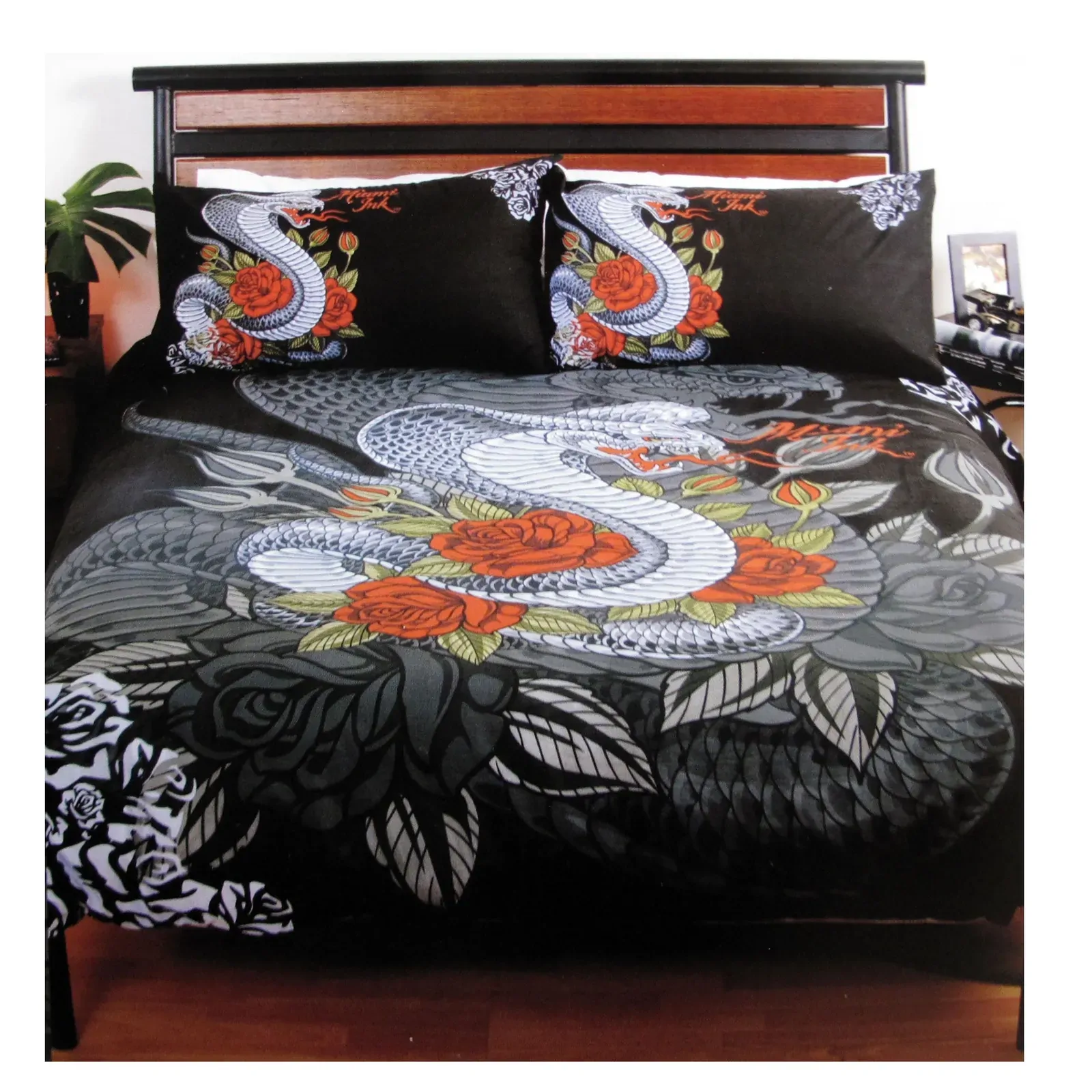 Miami Ink Cobra Black Quilt Cover Set Single Miami Ink Cobra Black Quilt Cover Set Single