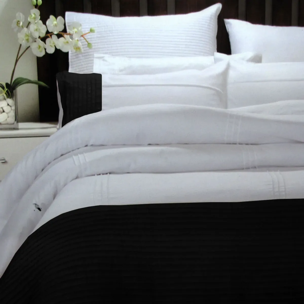 Pintuck Black Quilt Cover Set Single Pintuck Black Quilt Cover Set Single