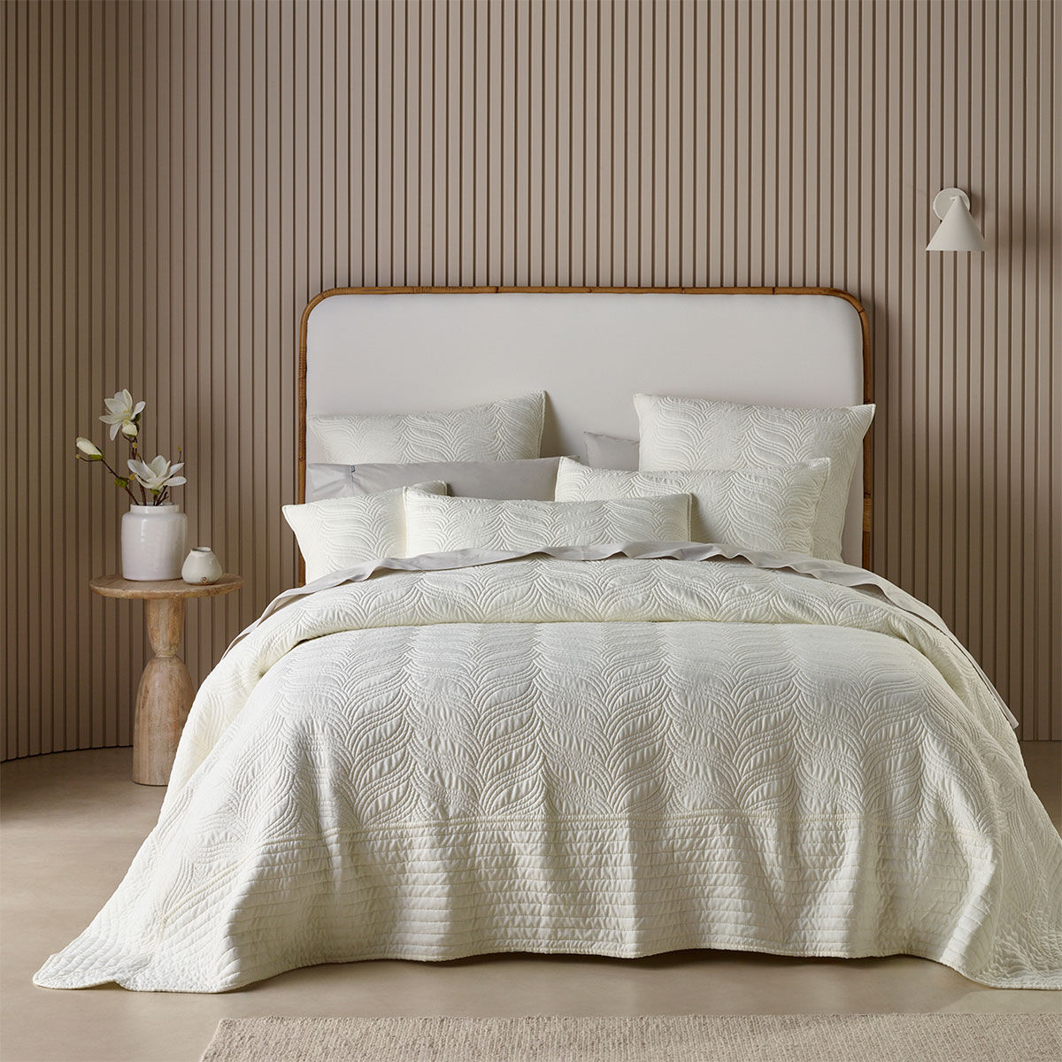 Bianca Kamala Cream Embossed Bedspread Set Single Bianca Kamala Cream Embossed Bedspread Set Single