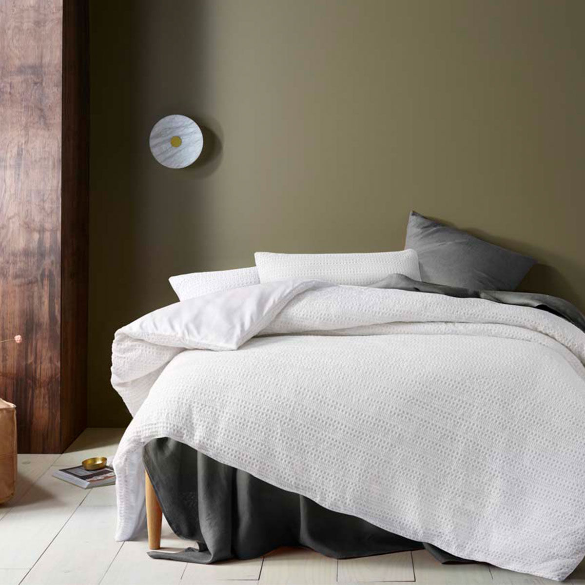 Accessorize Soho Waffle Dark Grey Quilt Cover Set King Accessorize Soho Waffle Dark Grey Quilt Cover Set King