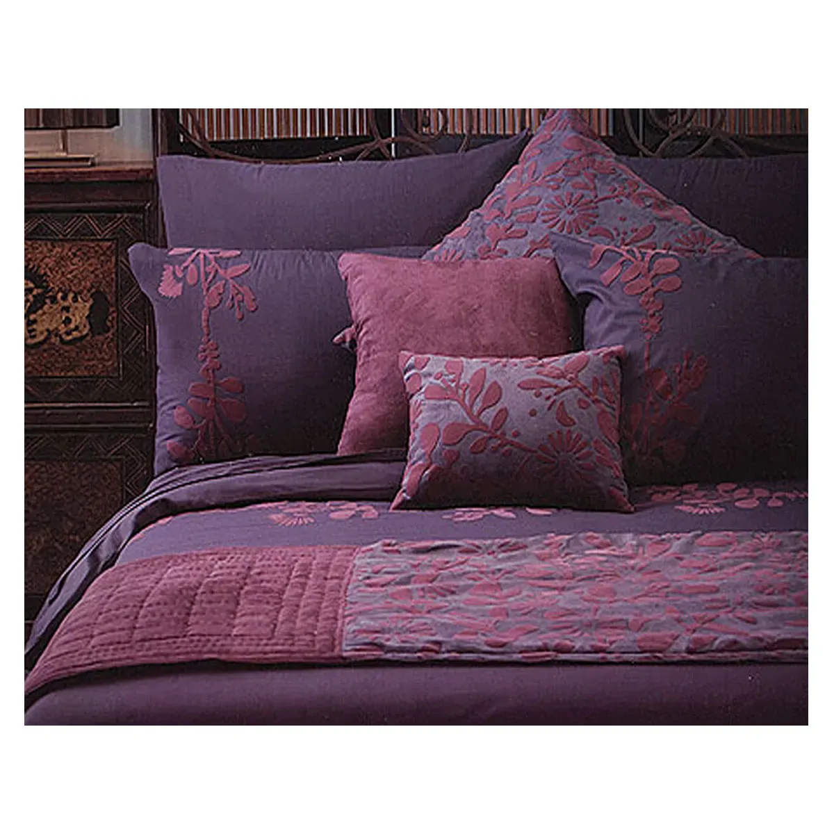 Accessorize Utopia Purple Quilt Cover Set Double Accessorize Utopia Purple Quilt Cover Set Double
