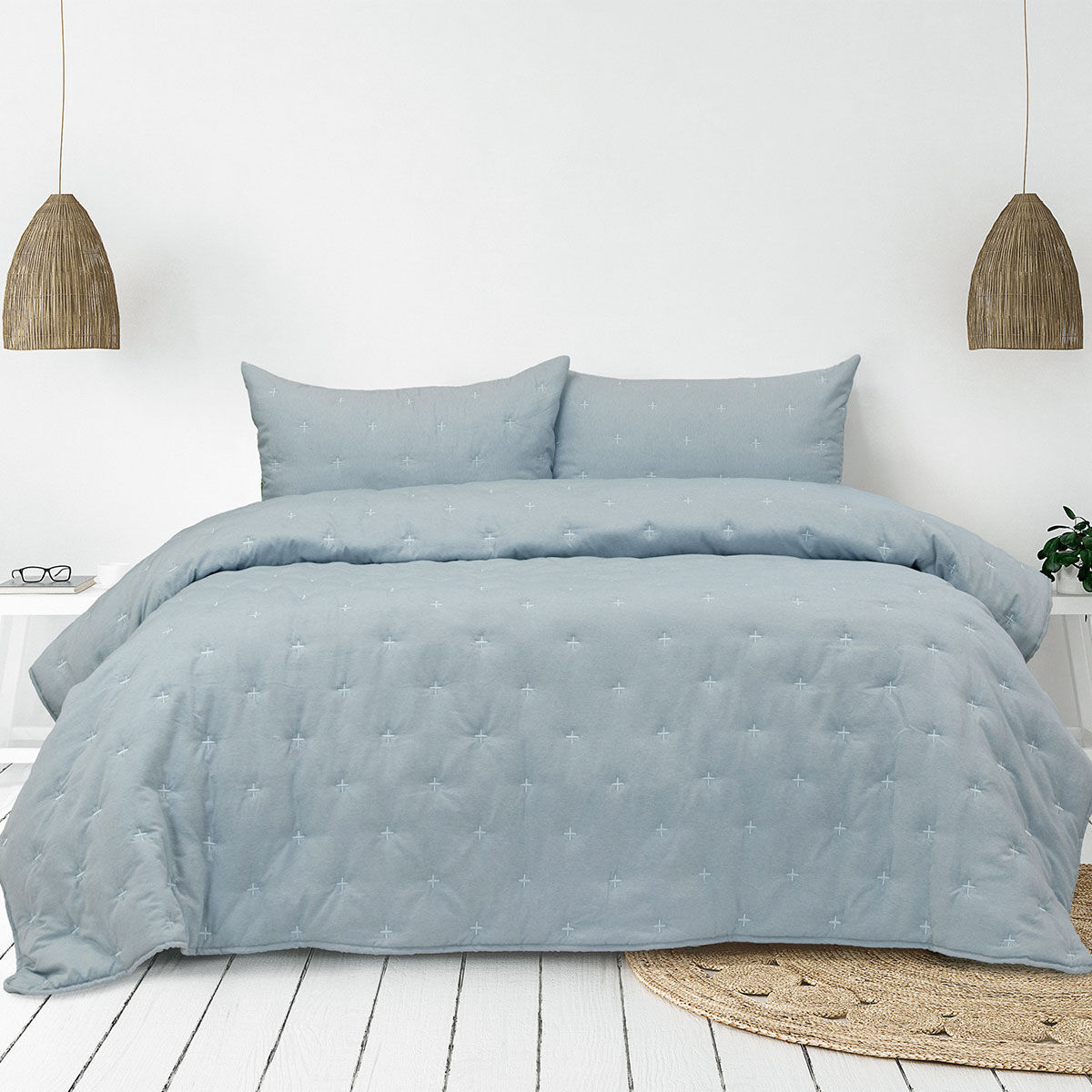 Ardor Saladin Chambray 3 Pcs Embroidered Comforter Set Queen/King Ardor Saladin Chambray 3 Pcs Embroidered Comforter Set Queen/King
