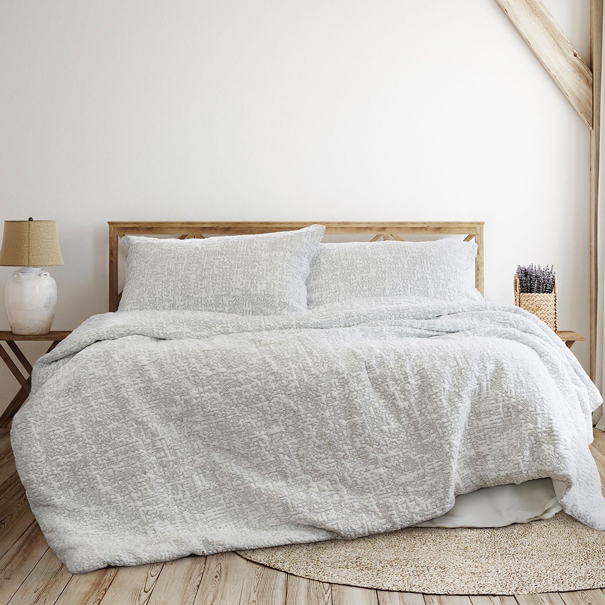 Norfolk White 3 Pcs Embossed Comforter Set Queen/King Norfolk White 3 Pcs Embossed Comforter Set Queen/King