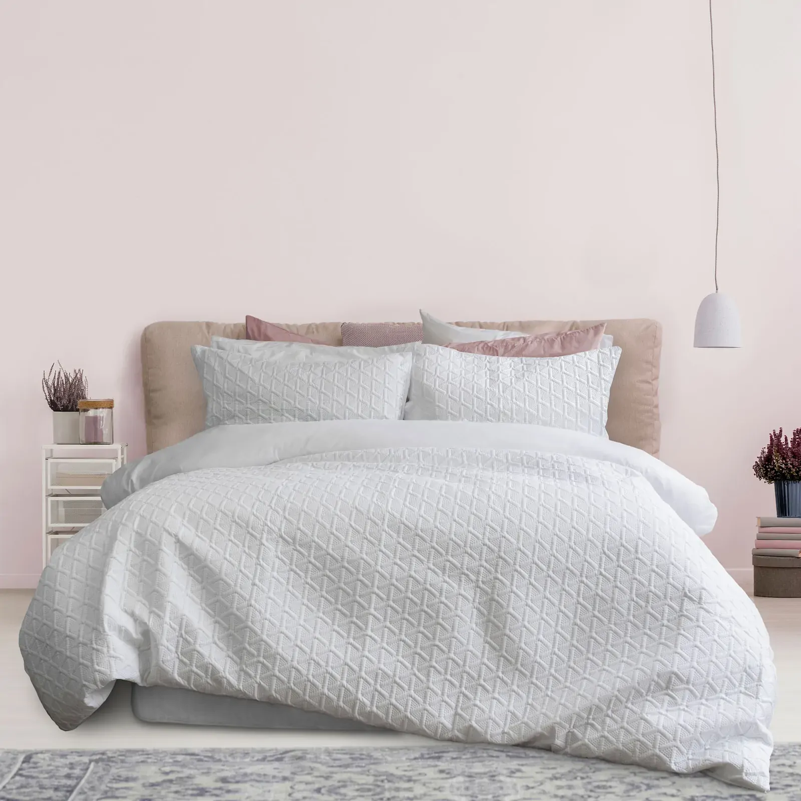 Ardor Leonardo White Embossed Quilt Cover Set Queen Ardor Leonardo White Embossed Quilt Cover Set Queen