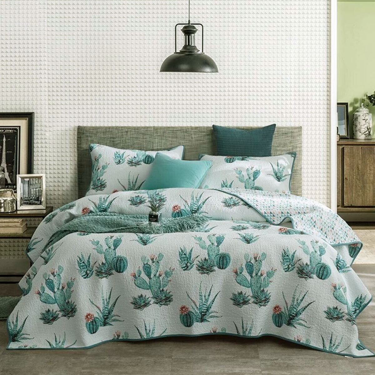 100% Cotton Lightly Quilted Coverlet Set Blooming Cactuses Cream Queen 100% Cotton Lightly Quilted Coverlet Set Blooming Cactuses Cream Queen