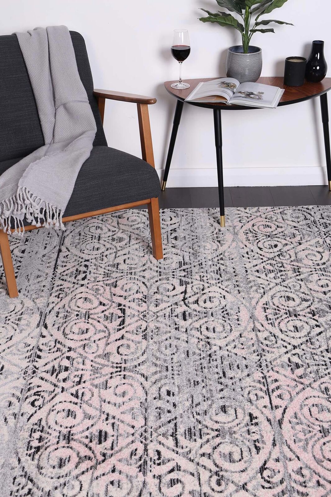 delicate-katherine-ash-ivory-rug 200x290 delicate-katherine-ash-ivory-rug 200x290