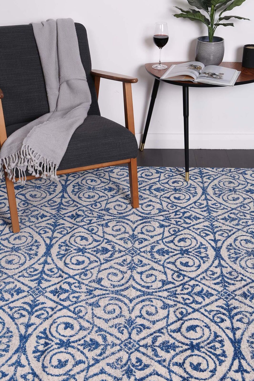 delicate-katherine-blue-ivory-rug 200x290 delicate-katherine-blue-ivory-rug 200x290