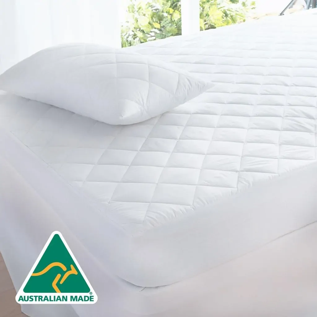 Aus Made Fully Fitted Cotton Quilted Mattress Protector (Queen) Aus Made Fully Fitted Cotton Quilted Mattress Protector (Queen)