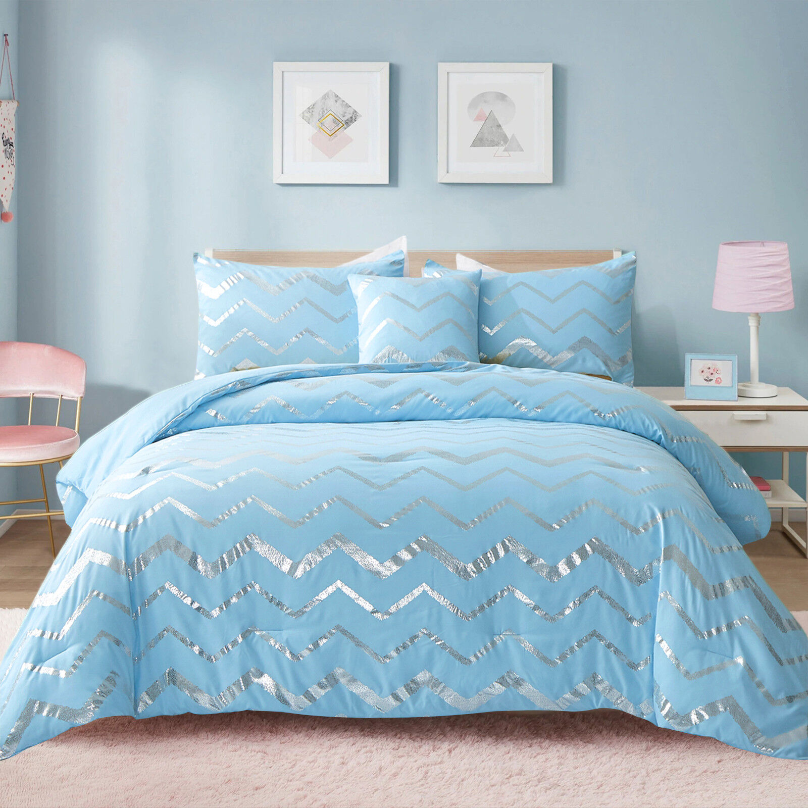 Metallic Print Comforter Set, King Size, Chic 3-Piece Bedding with Pillowcases Metallic Print Comforter Set, King Size, Chic 3-Piece Bedding with Pillowcases