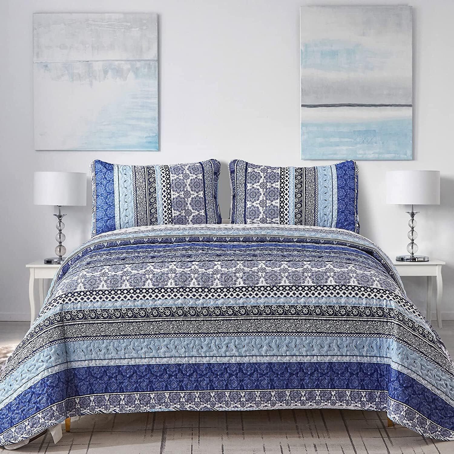 Sophisticated Quilted Coverlet and Pillowcases Set: A Timeless Addition - Queen size Sophisticated Quilted Coverlet and Pillowcases Set: A Timeless Addition - Queen size
