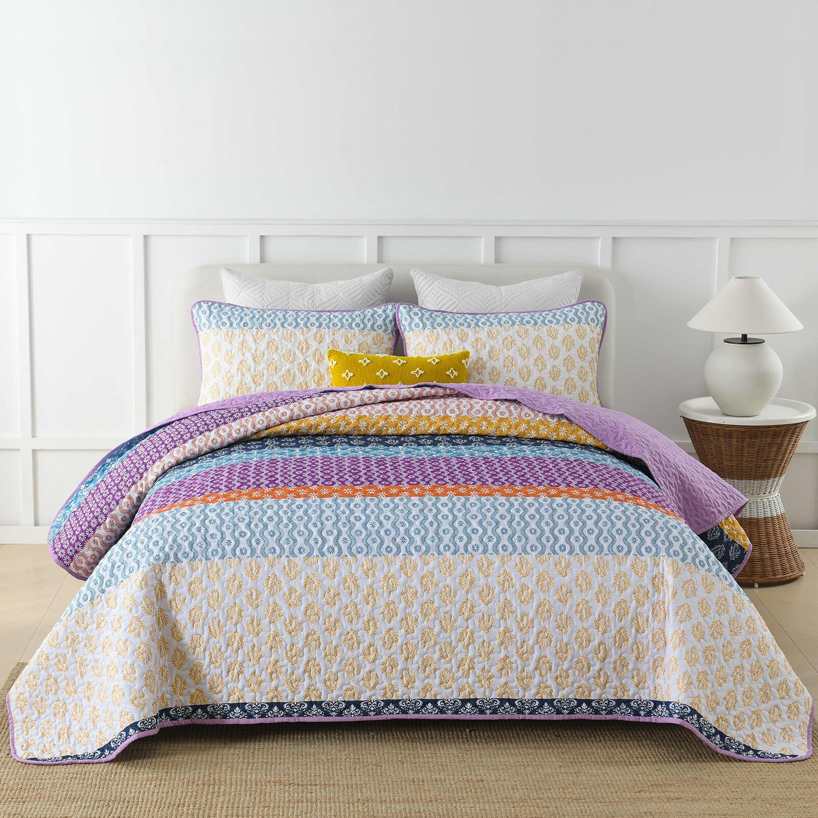 Quirky Quilted coverlet and pillowcovers set: Add Personality to Your Space - Queen size Quirky Quilted coverlet and pillowcovers set: Add Personality to Your Space - Queen size