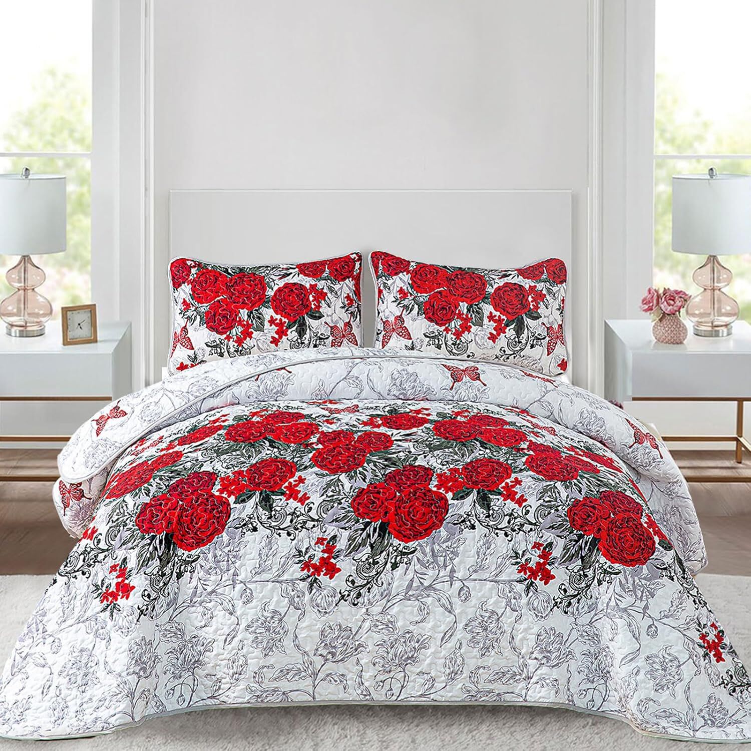 Youthful Quilted coverlet and pillowcovers set: Fresh and Modern - Queen size Youthful Quilted coverlet and pillowcovers set: Fresh and Modern - Queen size