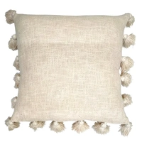 Beige cushion with tassels 45x45 cm