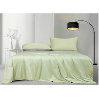 Ice Cooling Reversible Summer Comforter Blanket (Green and Grey, Queen/King)