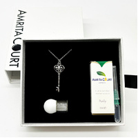 Gift Box - Key White Gold Aroma Necklace + Purify Oil Blend