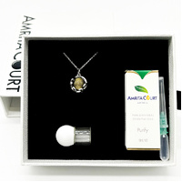 Gift Box - Aroma Necklace White Gold - Planet Stellar Midnight (Golden dark blue) + Purify Oil Blend